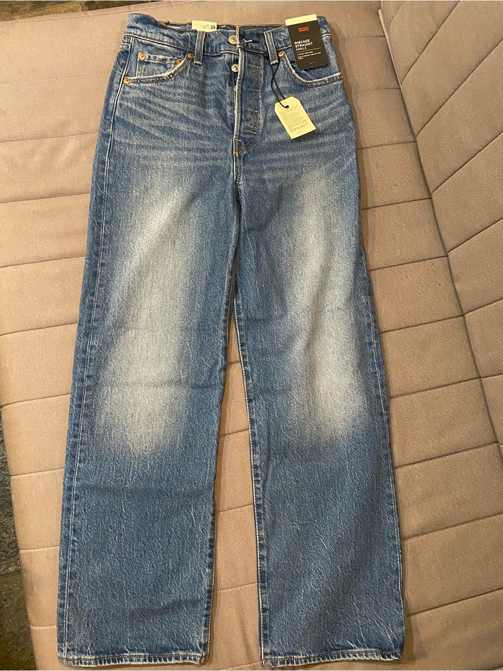 LEVI‘S Premium Ribcage Straight Ankle Women's Jeans